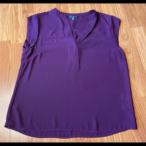 The Limited plum purple women’s Large cap sleeve